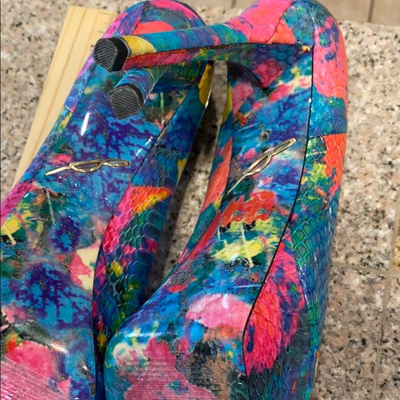 Multicolored B Brian Atwood heels - Picture 9 of 16
